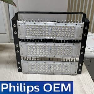 Đèn pha 150W 3 Modul Philips Oem (đèn sân bóng)
